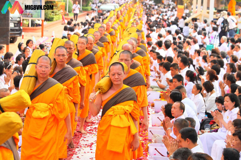 Nằm mơ thấy nhà sư